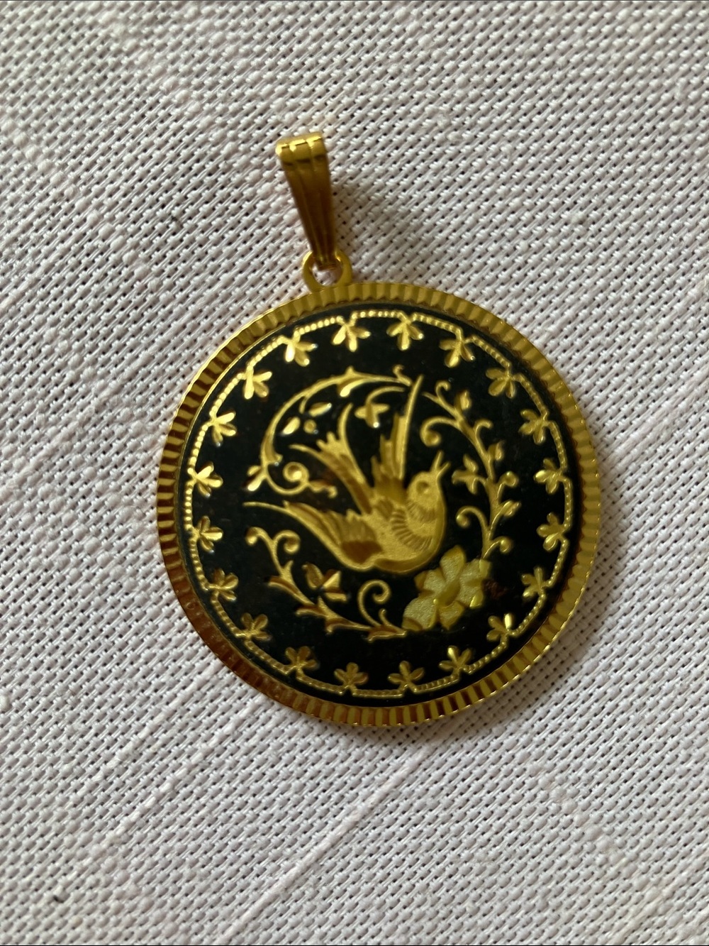 Gold-Tone Black Enamel Bird Pendant Necklace - Elegant Floral Design